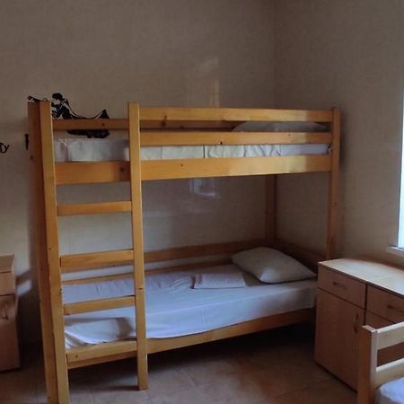 У Поттера Hostel Ternopil Kültér fotó