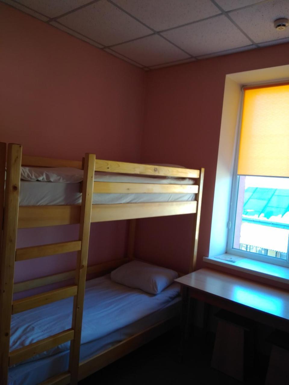 У Поттера Hostel Ternopil Kültér fotó